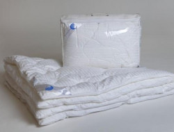 Одеяло детское из искусственного лебяжьего пуха стеганое Легкие Сны ЭЛИСОН 110х140 легкое