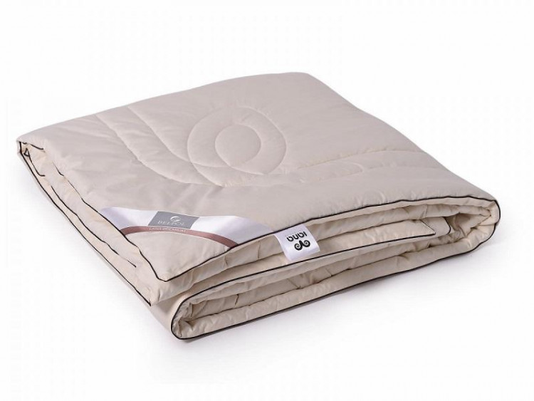 Одеяло стеганое из верблюжьей шерсти в сатине BELPOL ВЕРБЛЮЖЬЯ ШЕРСТЬ 140х205 всесезонное