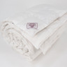Одеяло кассетное GERMAN GRASS ROYAL DOWN GRASS 240х260 всесезонное Light