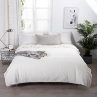 Плед однотонный из микрофибры TANGO SPIGA SP-10 кремовый 150х200