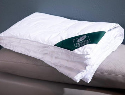 Одеяло детское стеганое из силиконизированного волокна ANNA FLAUM STERN KOLLEKTION 110х140 всесезонное